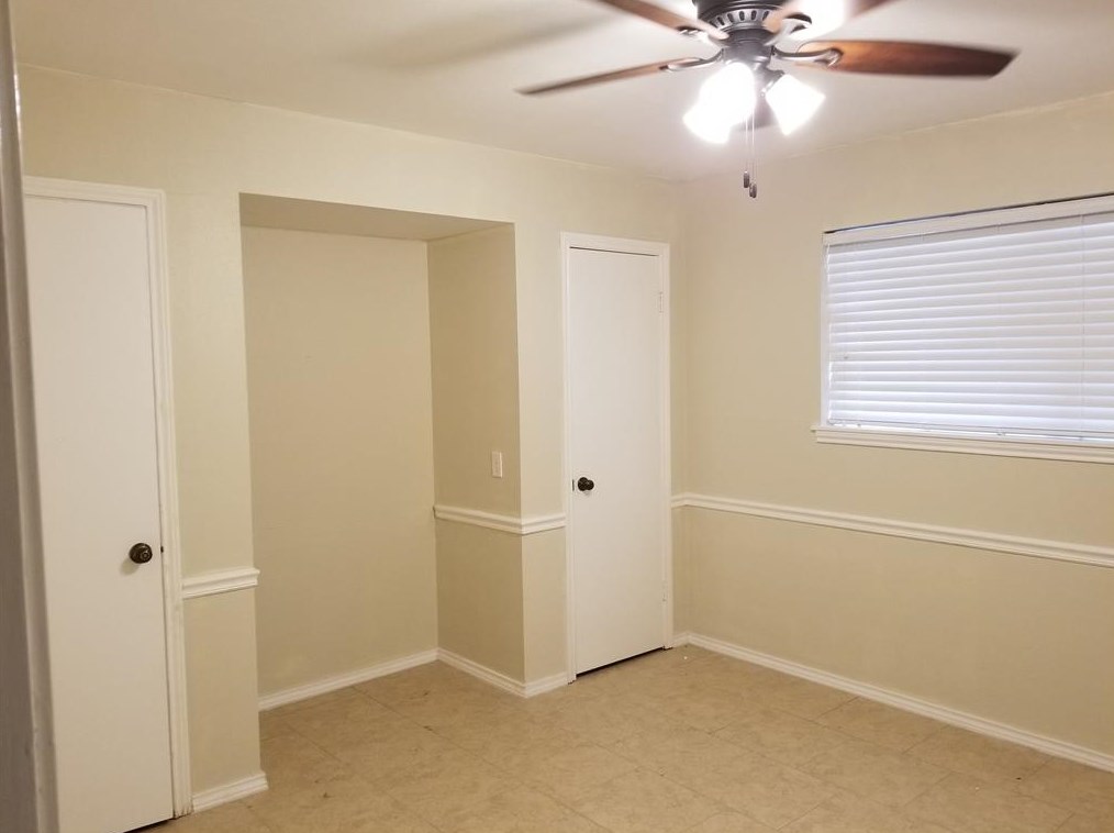 1511 Alderbrook Dr, Sugar Land, TX 77498-2355
