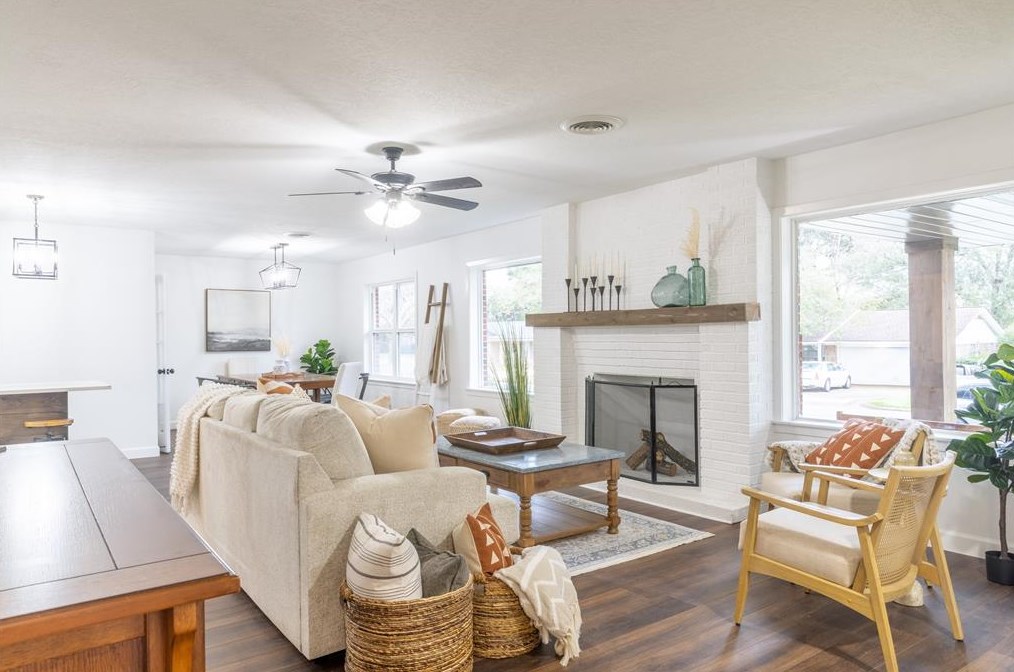 1003 Carlee Dr, Brenham, TX 77833
