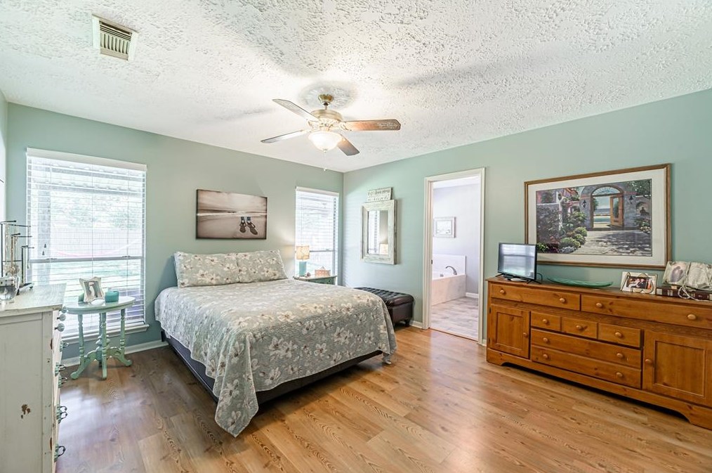 3427 Meadowlark Ln, Spring TX 77388-9330 exterior