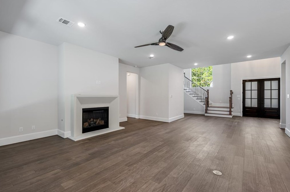 12503 Vindon Dr, Houston TX  77024-4000 exterior