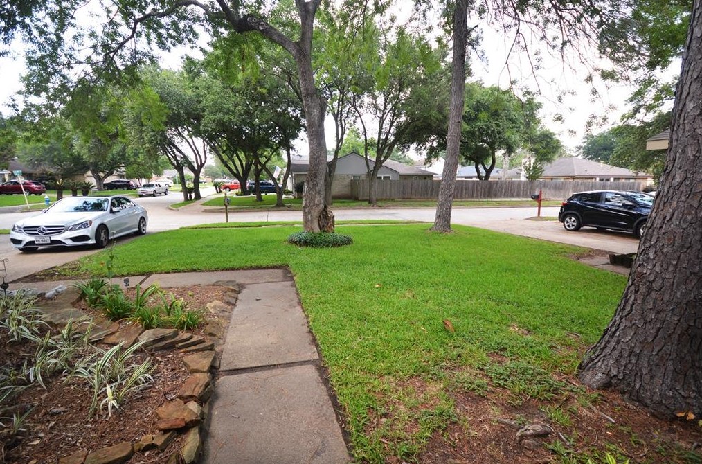 21731 Park Bend Dr, Katy, TX 77450-4629