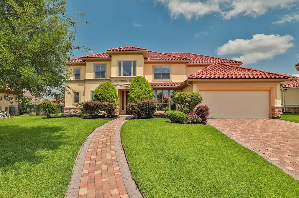 2307 Bayou Mist Ct, Houston, TX 77077