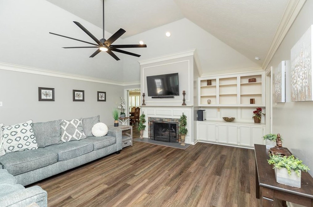 7407 Starbridge Dr, Houston TX  77095-2671 exterior