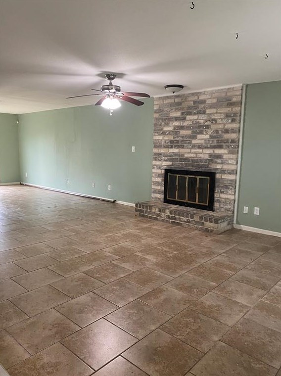 10715 Nobility Dr, Houston TX  77099-4004 exterior