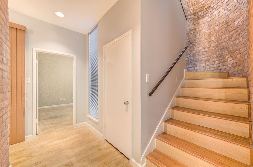 1119 Forest Home Dr, Houston TX  77077-1015 exterior