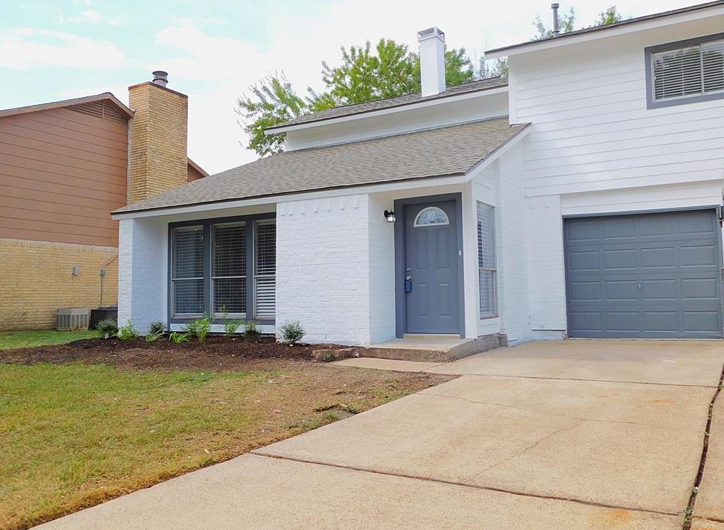463 Woodrail Dr, Houston, TX 77598-2558