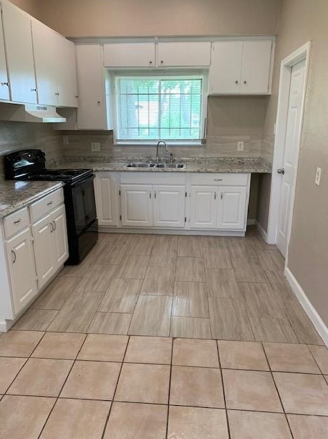 8158 Crestview Dr, Houston, TX 77028-2606