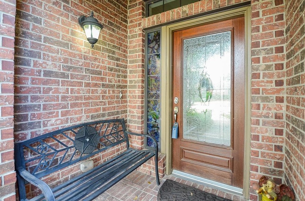 606 Coggins Point Way, Sugar Land, TX 77479