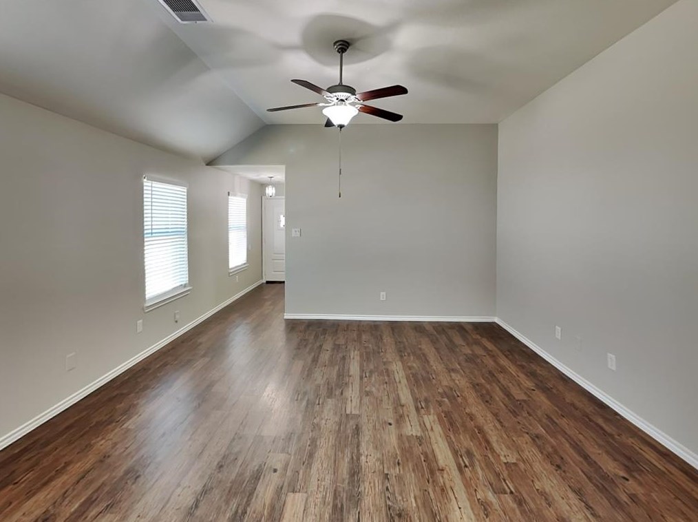 1423 Evermore Manor Ln, Houston, TX 77073