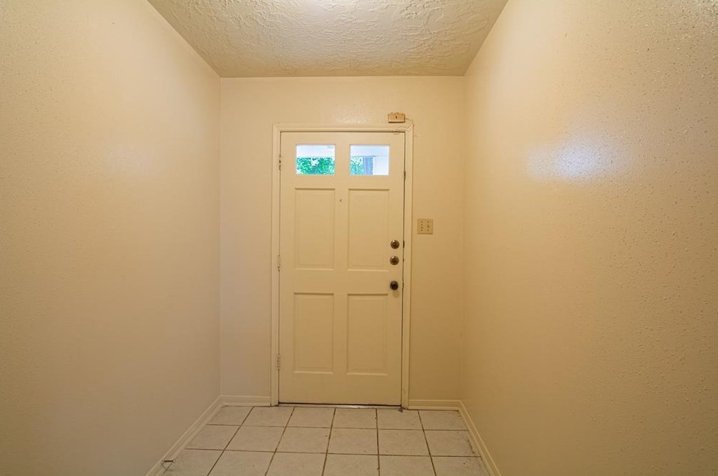 7922 Dawnridge Dr, Houston, TX 77071