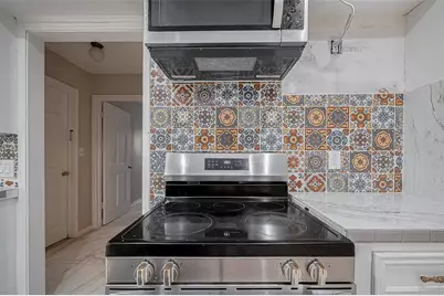 811 Loire Lane, Houston, TX 77090 - Photo 10