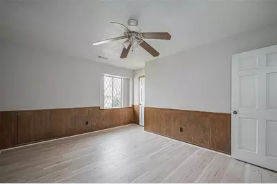811 Loire Lane, Houston, TX 77090 - Photo 18