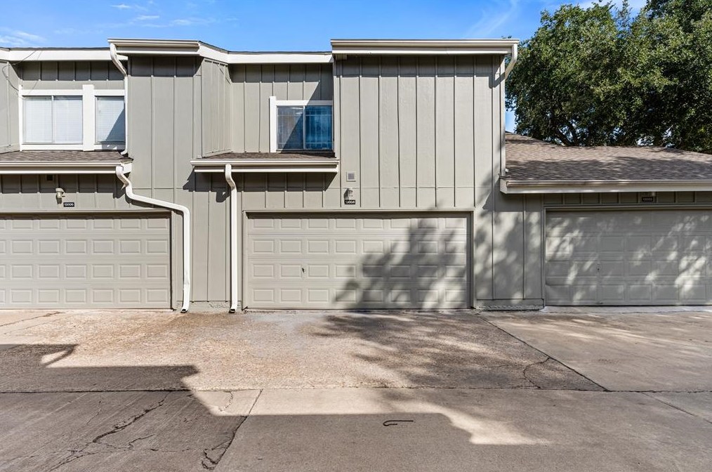 13004 Greenway Chase Ct, Houston, TX 77072