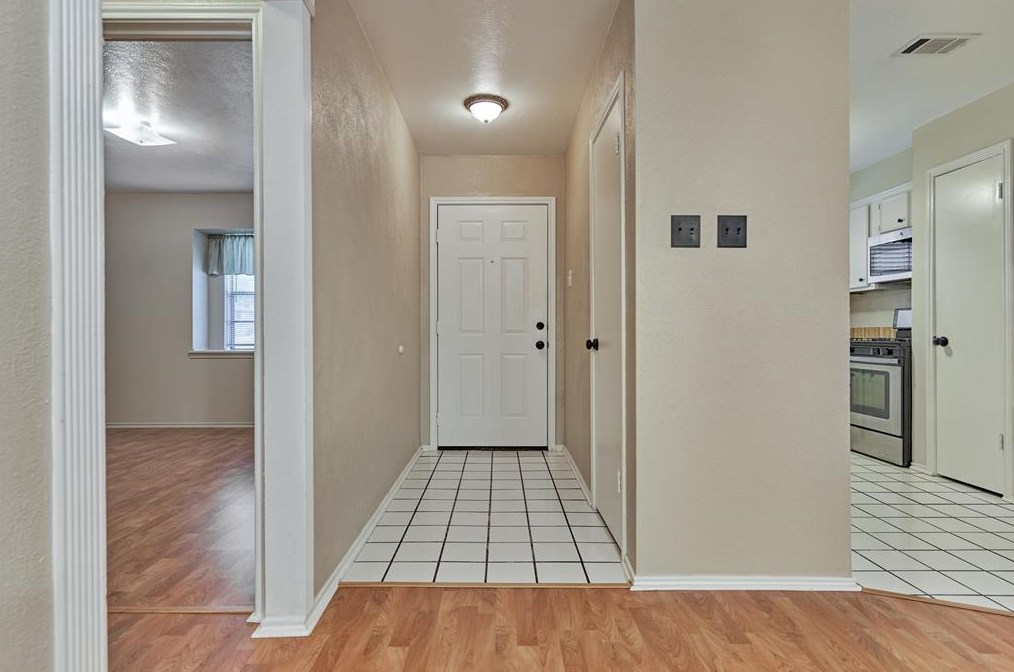 83 Summer Crest Cir, Spring TX  77381-2965 exterior