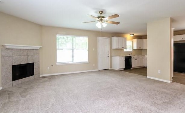 8019 Scarlet Tanager Dr, Humble, TX 77396