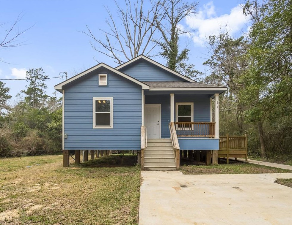 652 Ole Long Pull Rd, Livingston, TX 77351