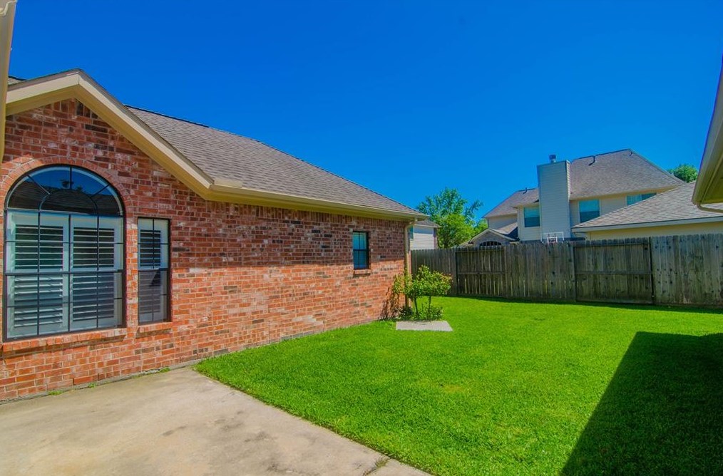 17515 Heartwind Ct, Houston TX  77095-3996 exterior