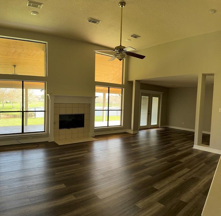 111 Bougainvillea St, Richwood, TX 77566