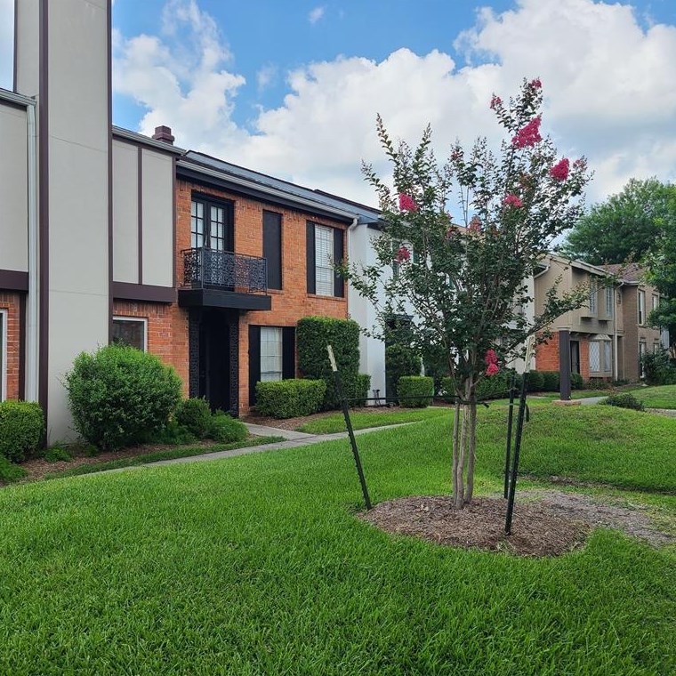 14389 Misty Meadow Ln, Houston, TX 77079