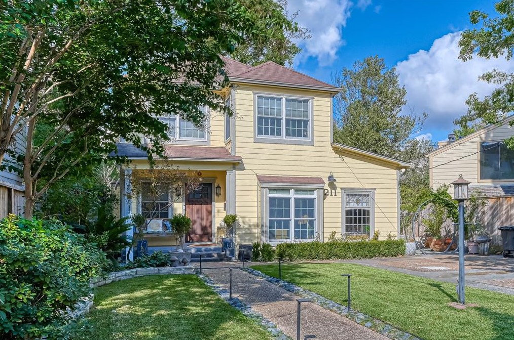 211 Roy St, Houston, TX 77007