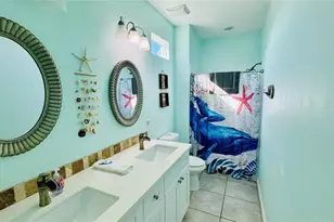 985 Gordon Dr, Gilchrist, TX 77617 - Photo 14