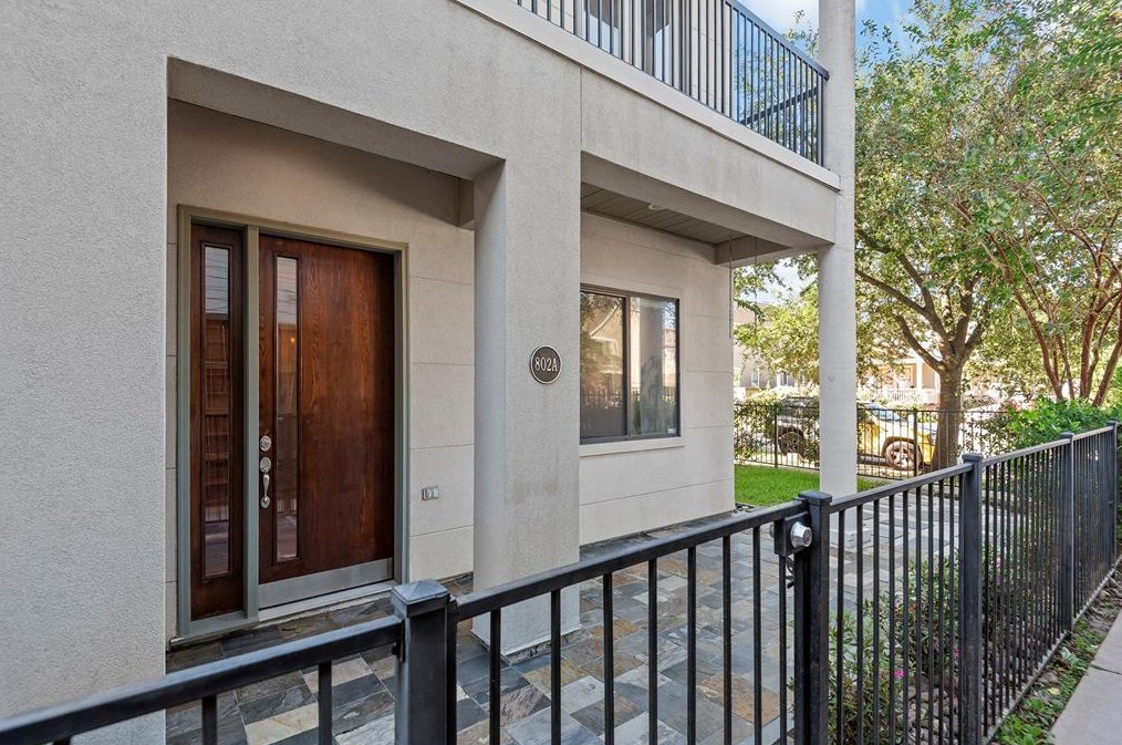 802 Waverly St Apt A, Houston, TX