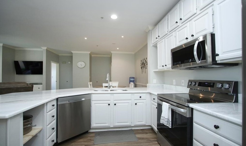 2111 Welch St Apt A118, Houston, TX 77019