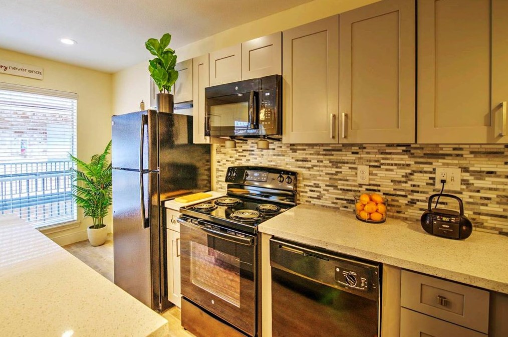 419 Stratford St #414-8, Houston, TX 77006