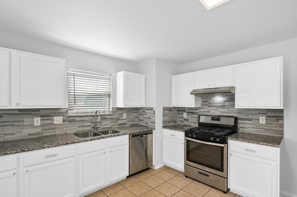 19919 Rocky Trace Ln, Cypress, TX 77433