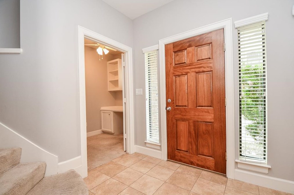 3715 Main Plaza Dr, Houston, TX 77025
