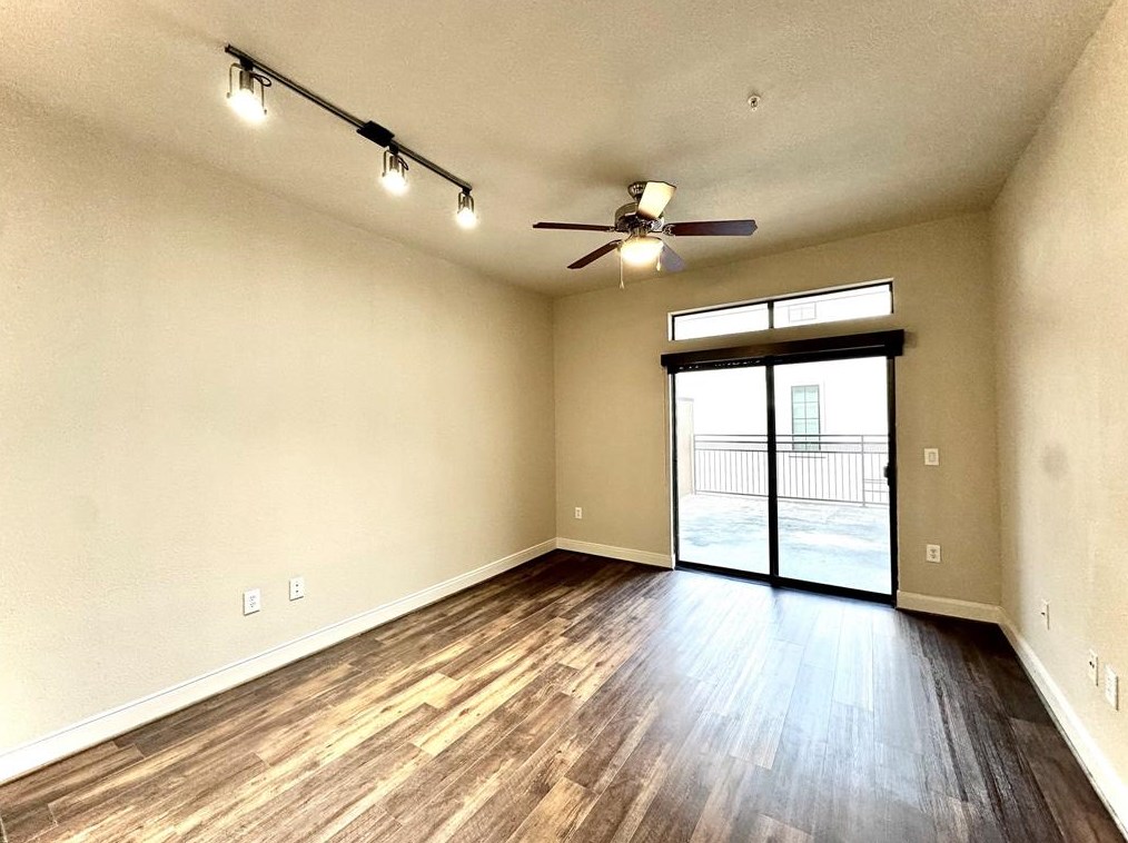 2300 Richmond Ave Apt 252, Houston, TX 77098
