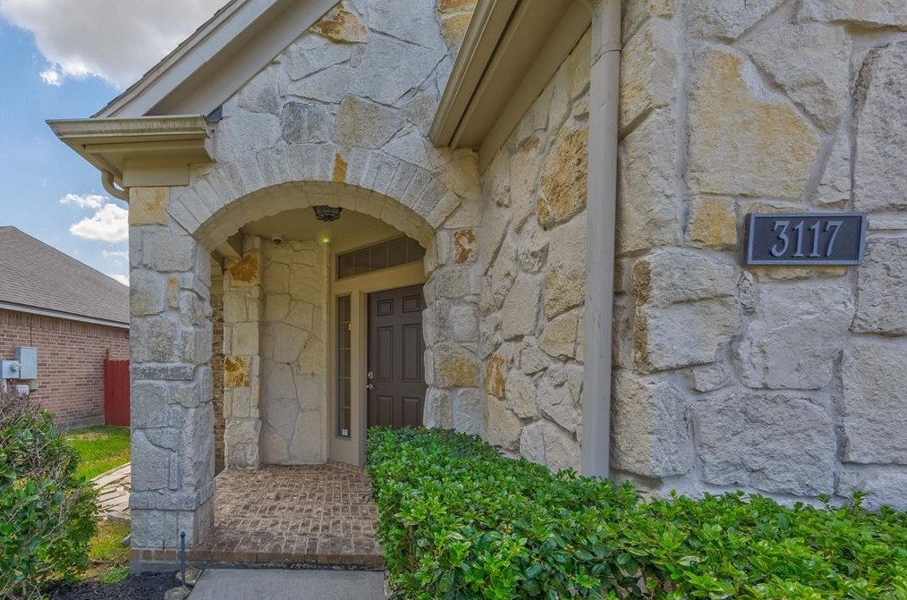 3117 Summerstorm Ln, League City, TX 77573-2281