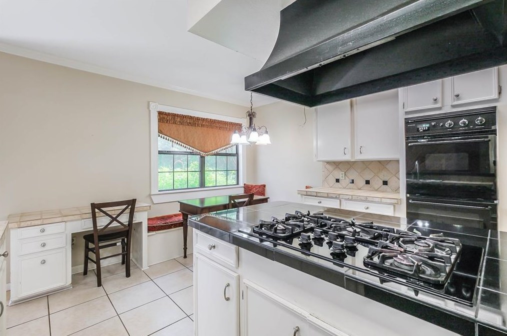 725 42 St, Houston TX  77018-4428 exterior