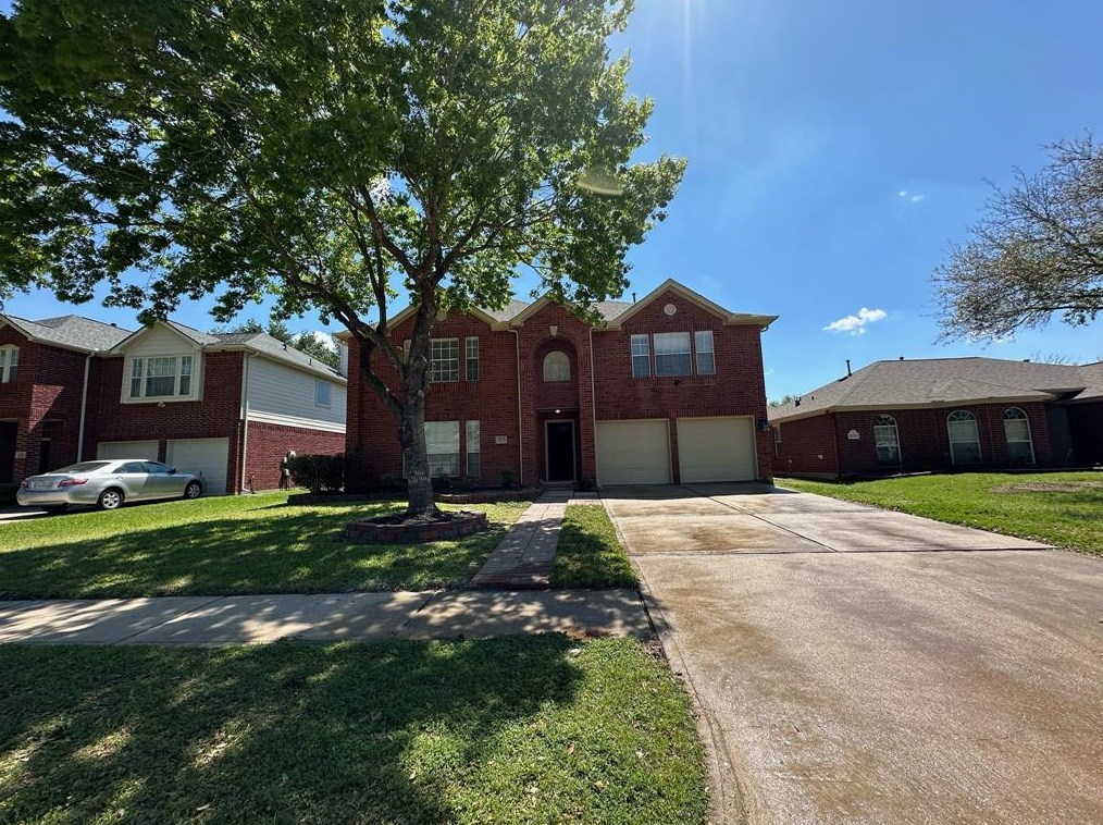 21207 Rushing Creek Ln, Katy, TX 77449-6570