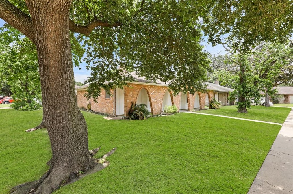 15814 Blueberry Hill Ct, Houston, TX 77084-3180