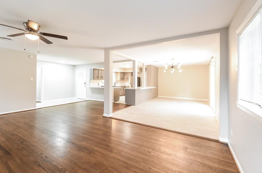5226 Spellman Rd, Houston, TX 77035