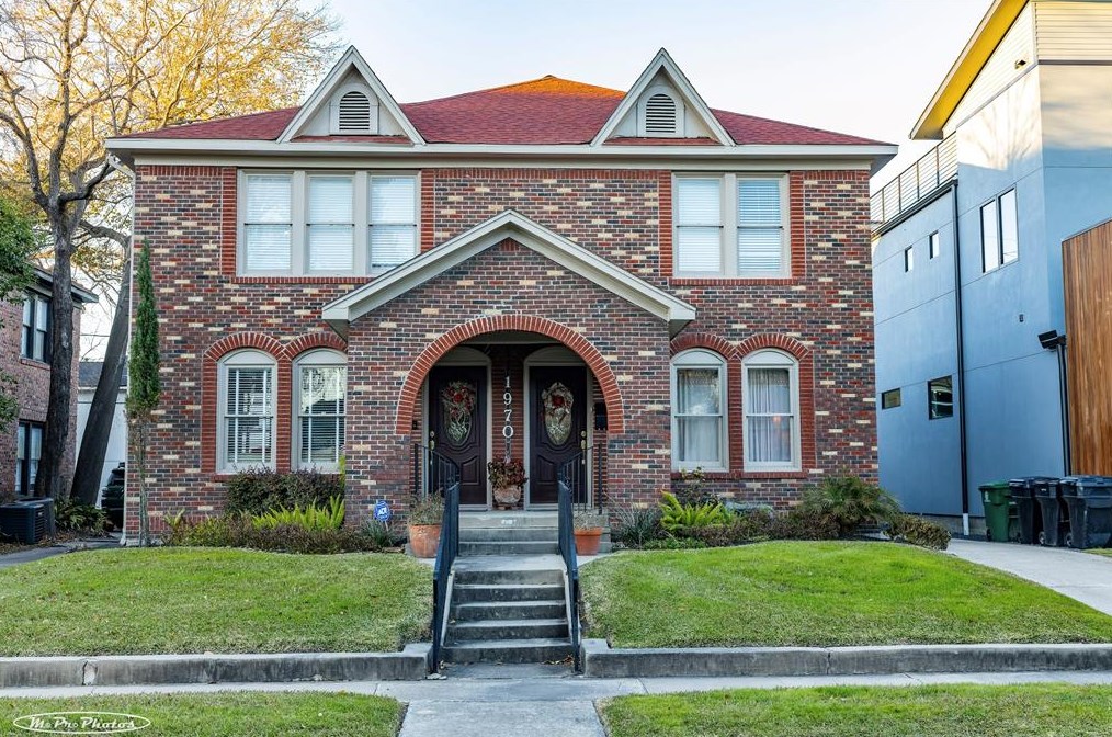 1970 W Lamar St, Houston, TX 77010