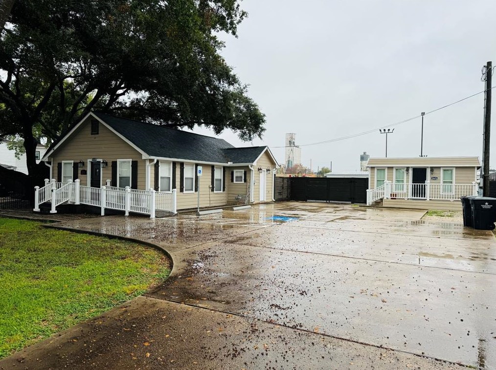 5347 E 5th St, Katy, TX 77493