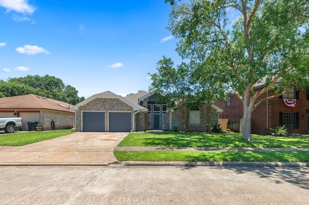 3203 Farmers Field St, Pearland, TX 77581