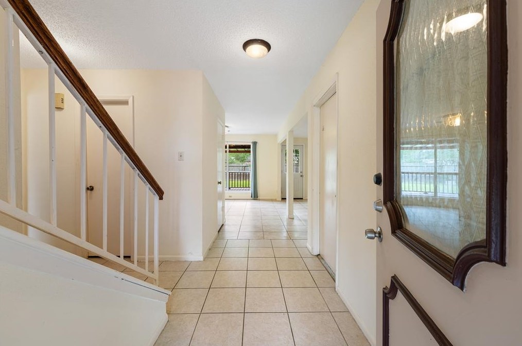 3226 Pebble Lake Dr, Sugar Land TX  77479-1852 exterior