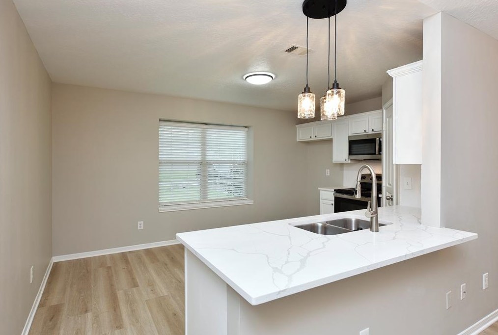 1406 Ashway St, Conroe, TX 77385