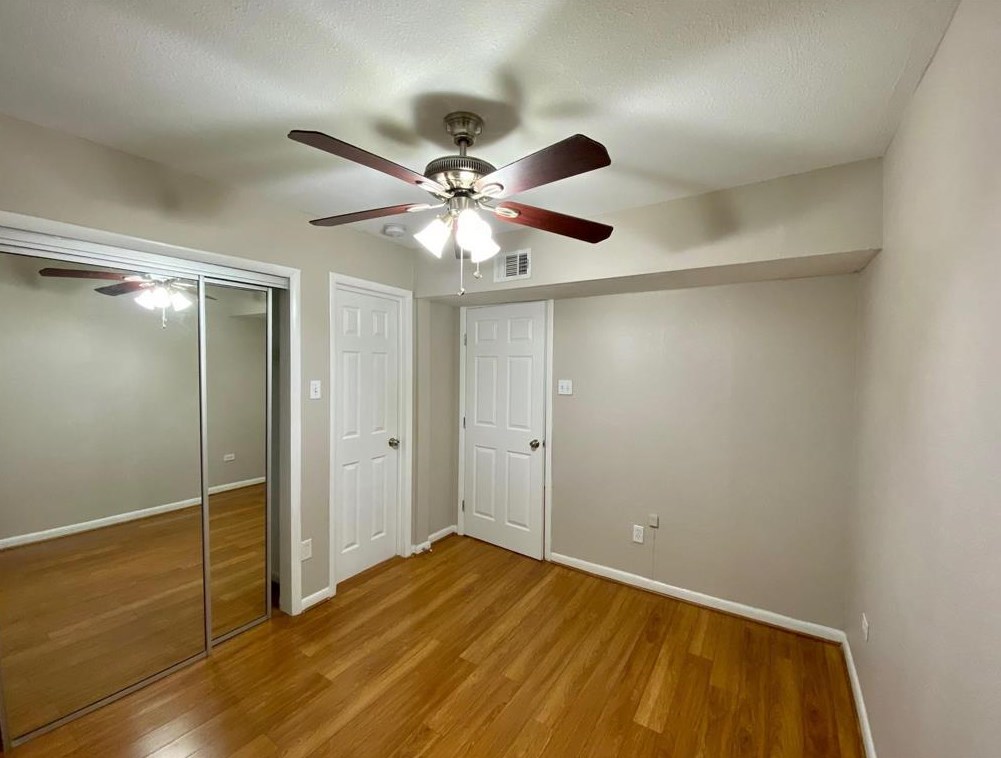 2616 Greenbriar St, Houston TX  77098-1423 exterior