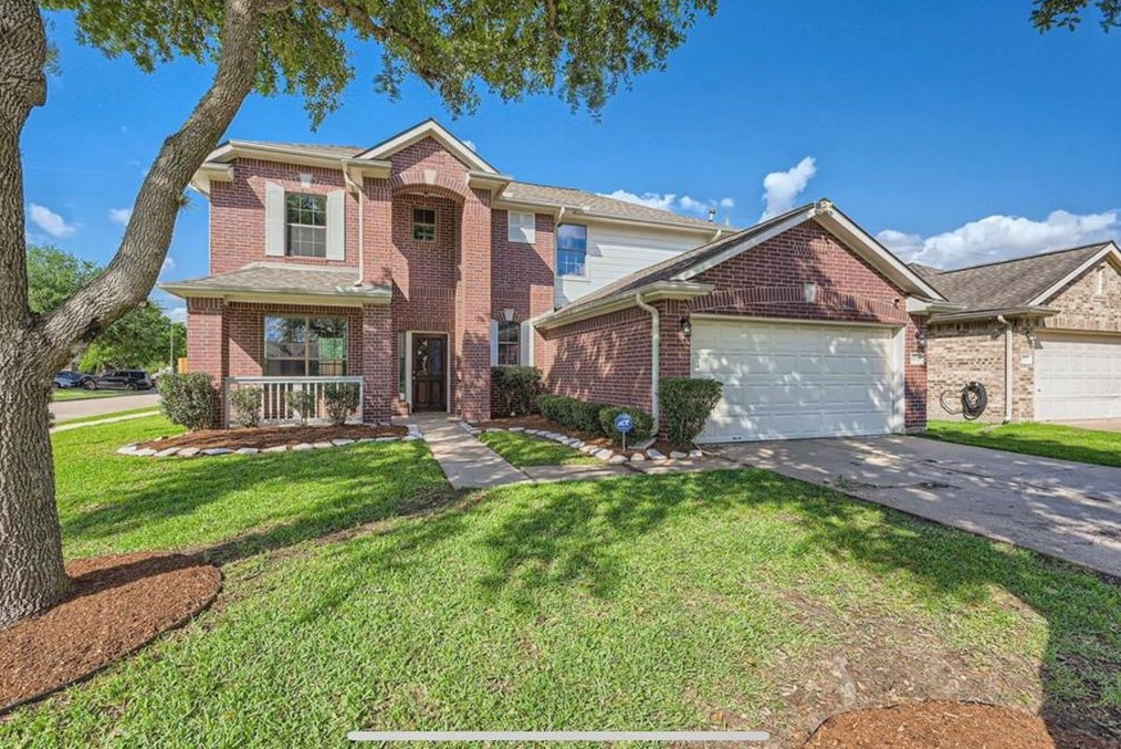 9515 Flying Eagle Ct, Houston, TX 77083