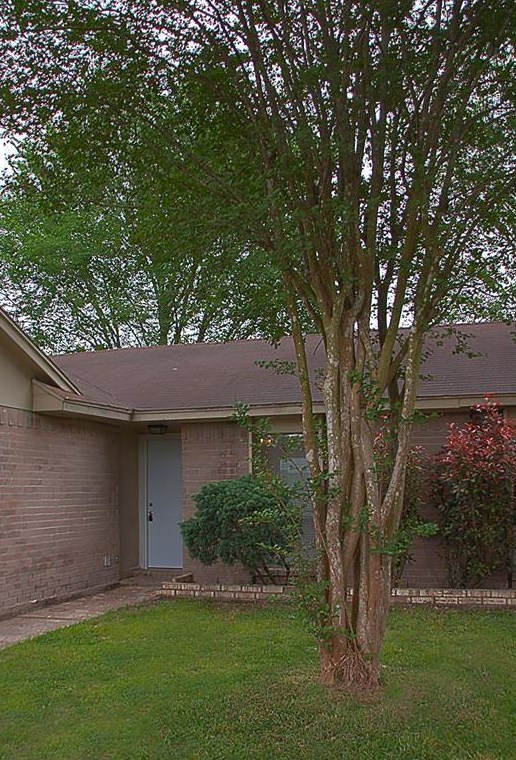 12246 Kings Meadow Dr, Houston, TX 77044