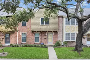 10382 Hammerly Blvd, Houston, TX 77043 - Photo 2