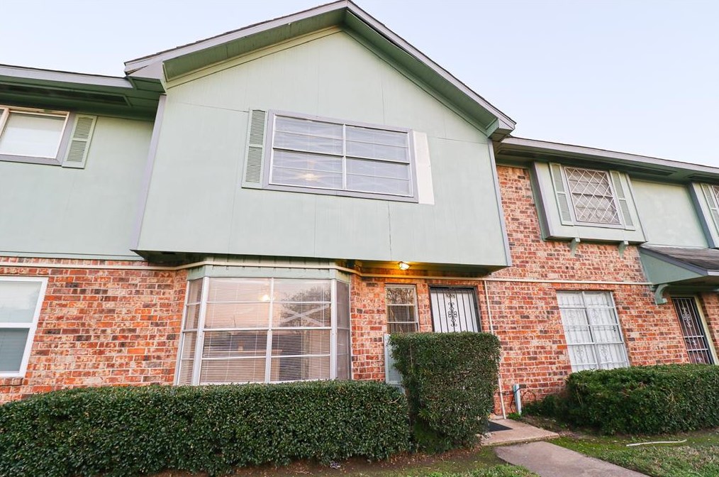 13537 Castilian Dr #1, Houston, TX