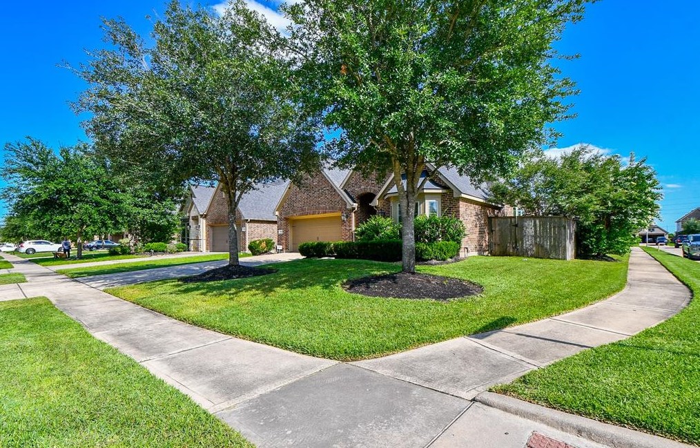 29143 Bentford Manor Ct, Katy, TX 77494