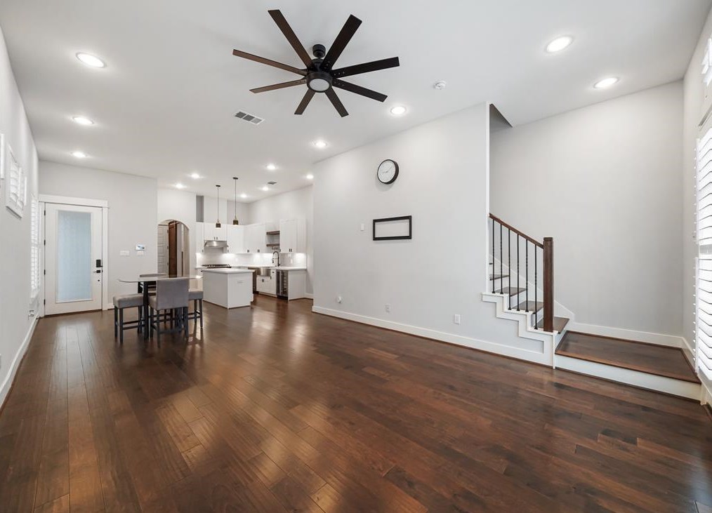 111 Coronado St, Houston, TX 77009