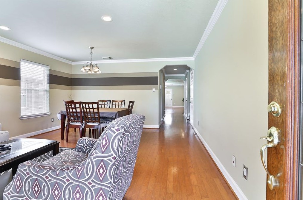 6614 Lindale Manor Ct, Spring, TX 77379