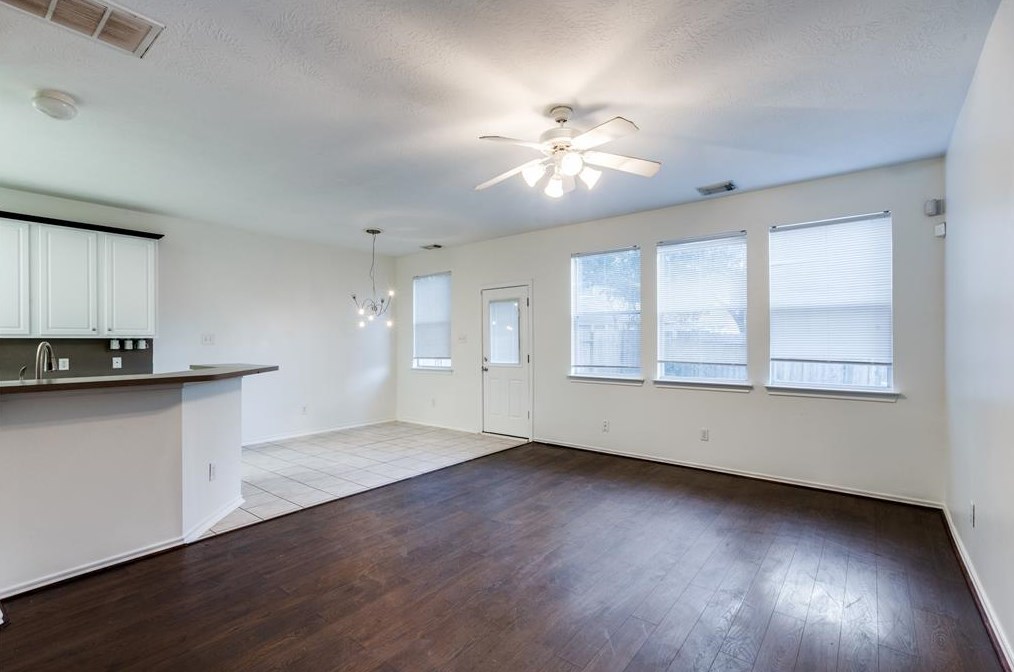 17506 Olympic Park Ln, Humble, TX 77346